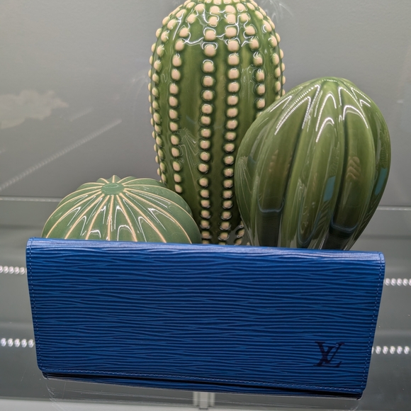 Louis Vuitton Handbags - Louis Vuitton Vibrant Blue Epi Leather Wallet